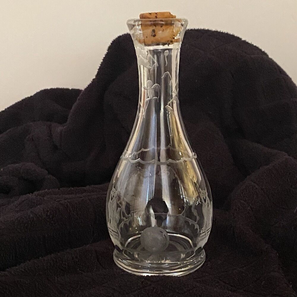 Vintage Heisey Glass Bitters Bottle with Circus Etch Lion Tamer 6" tall - Picture 13 of 16